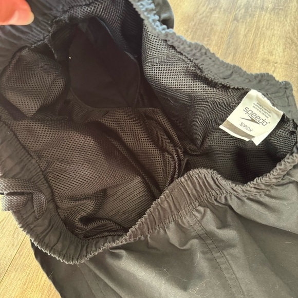 Speedo Classic Swim Shorts 3.5” Inseam - Black - Picture 4 of 6